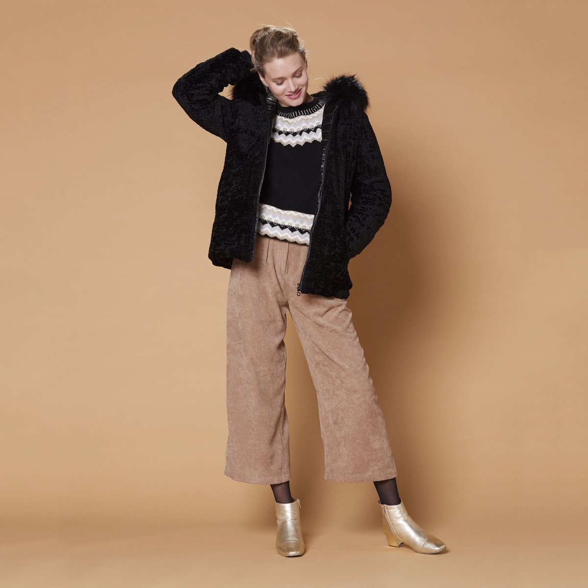 

Пальто La Redoute, Черный, С капюшоном с искусственным мехом M черный