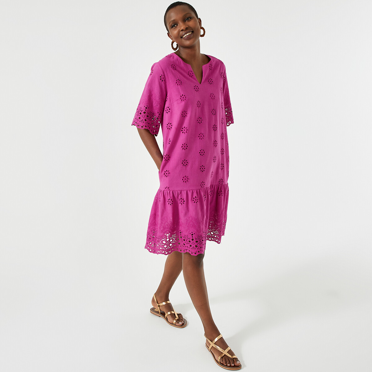 Платье-миди расклешенное с вышивкой короткими рукавами  50 розовый LaRedoute, размер 50 - фото 2