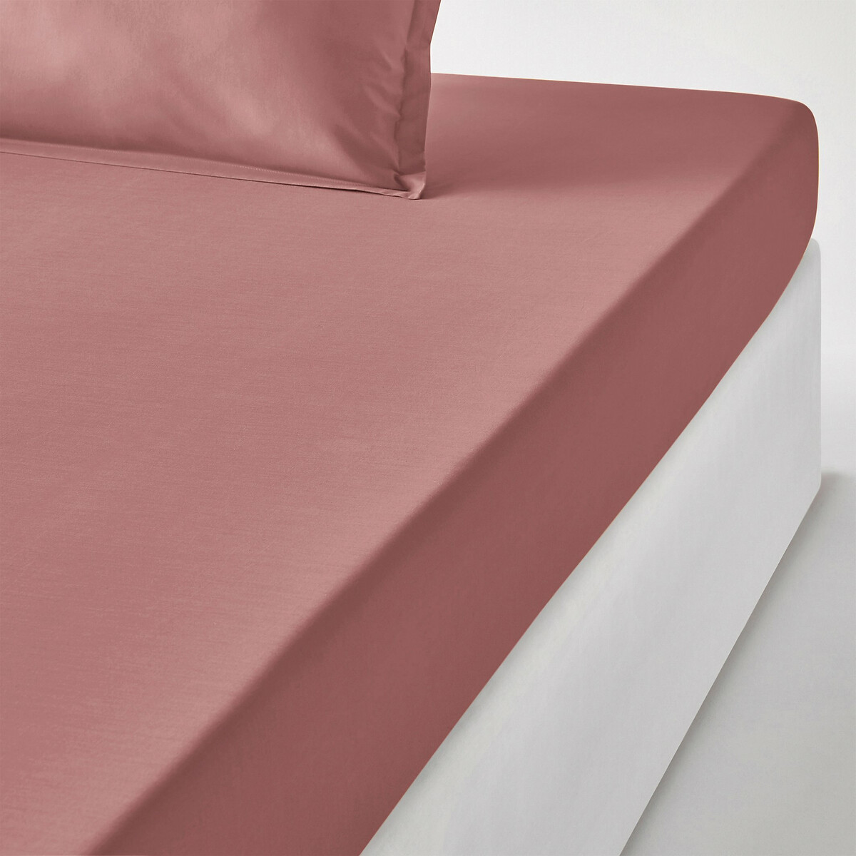 Простыня LaRedoute Натяжная детская из хлопковой перкали качество Qualit Best 90 x 200 см розовый наволочка laredoute однотонная из хлопковой перкали качество qualit best 50 x 70 см розовый