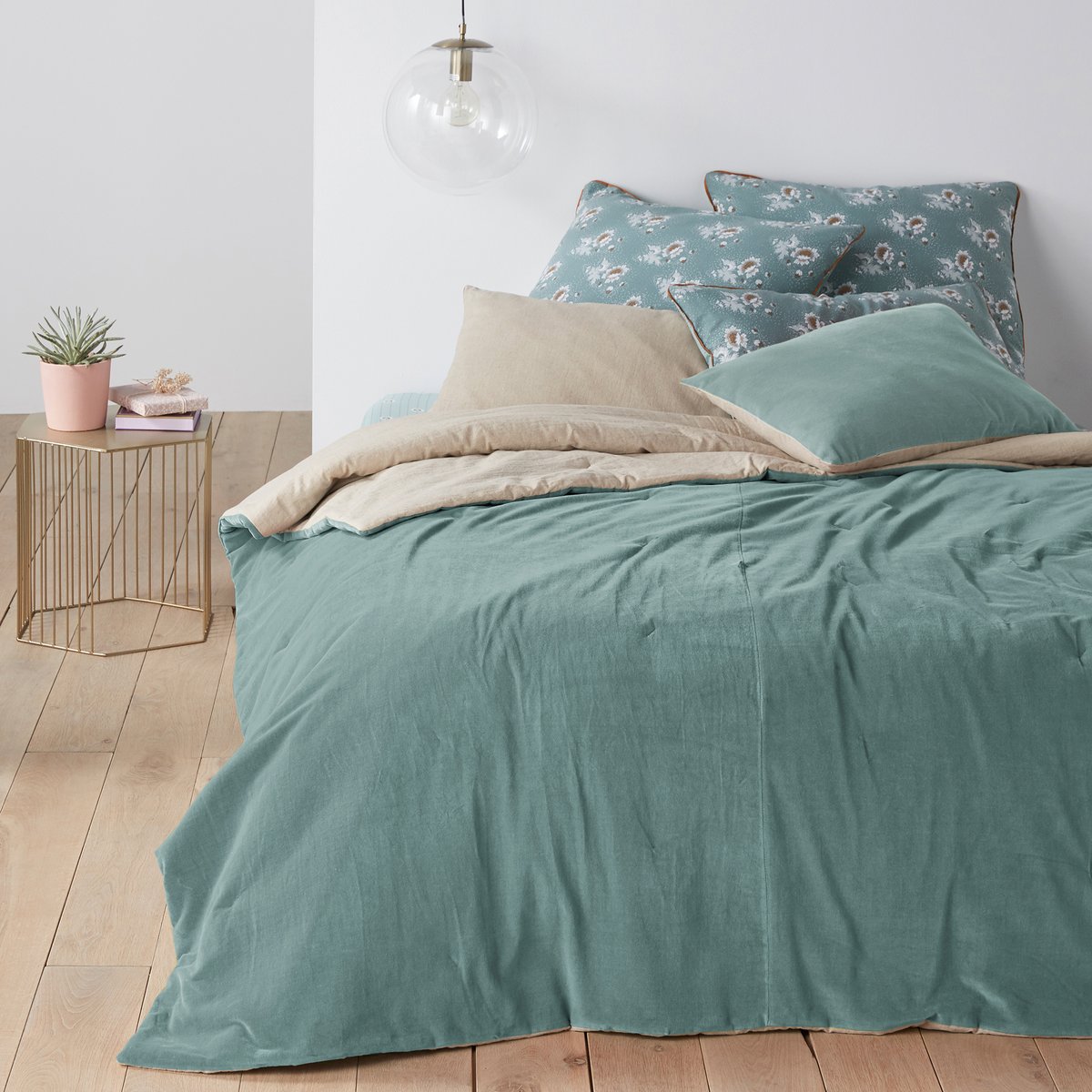 

Покрывало La Redoute, Зеленый, Из велюра VELVET 230 x 250 см зеленый