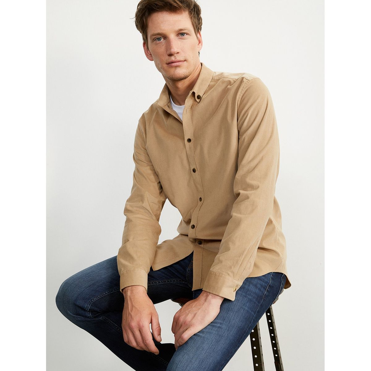 Chemise droite homme en velours milleraies