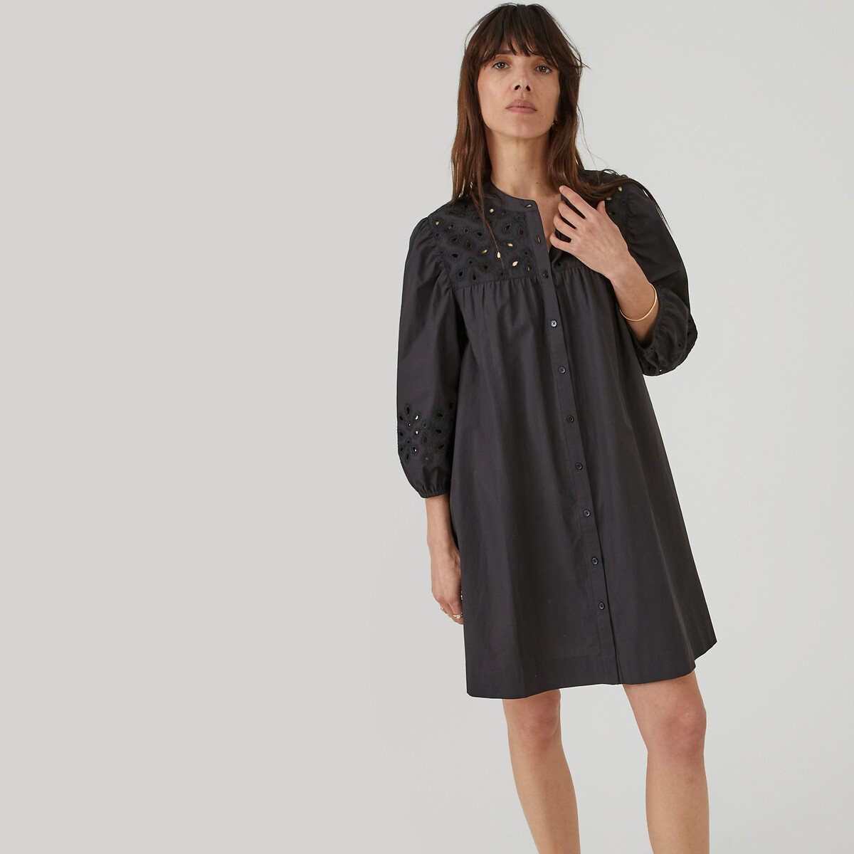Платье короткое на пуговицах с английской вышивкой  56 черный LaRedoute, размер 56 - фото 2