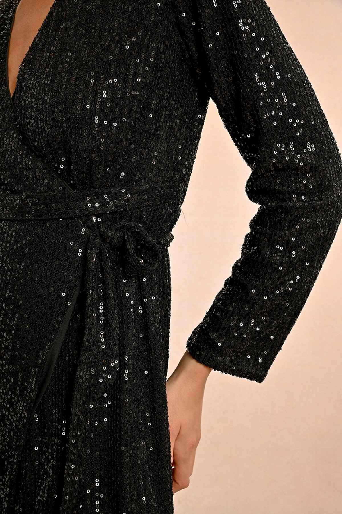 

Платье LaRedoute, Черный, Платье с запахом с блестками XS черный