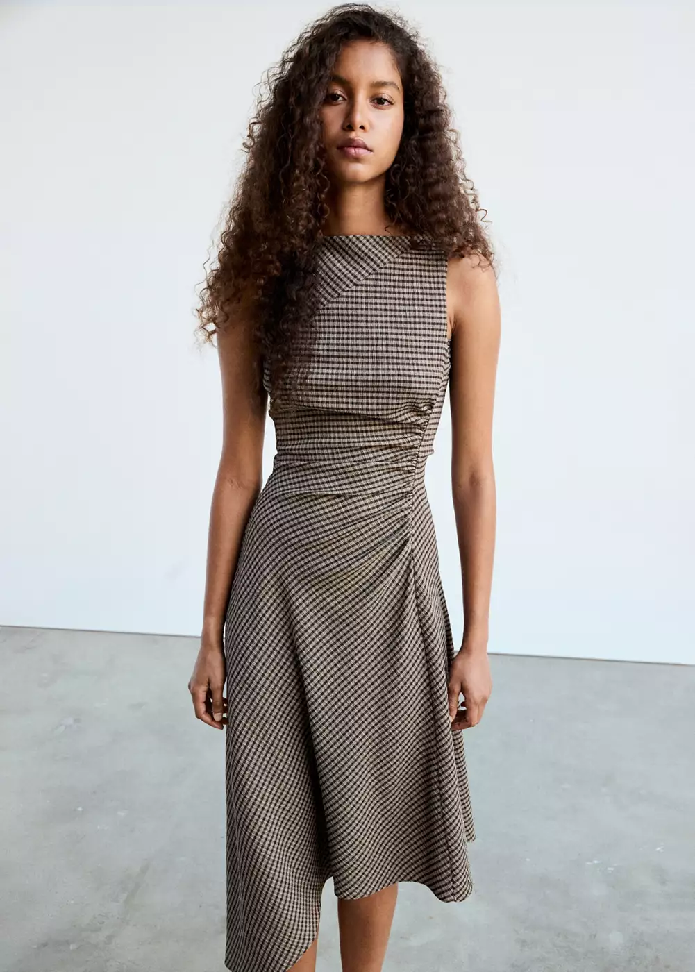 Robe à texture asymétrique à carreaux, MANGO