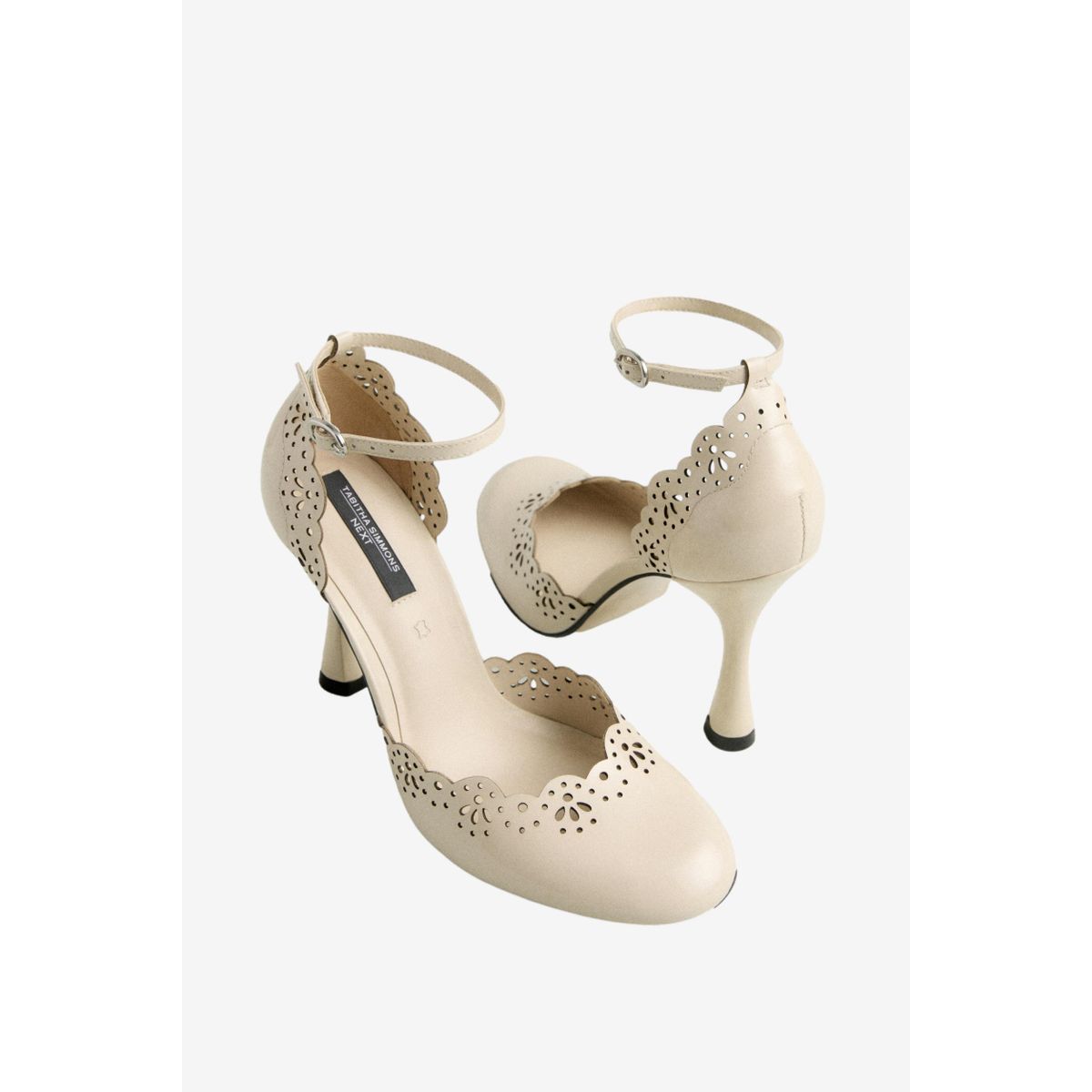 Chaussures à talons bout rond et découpe, NEXT