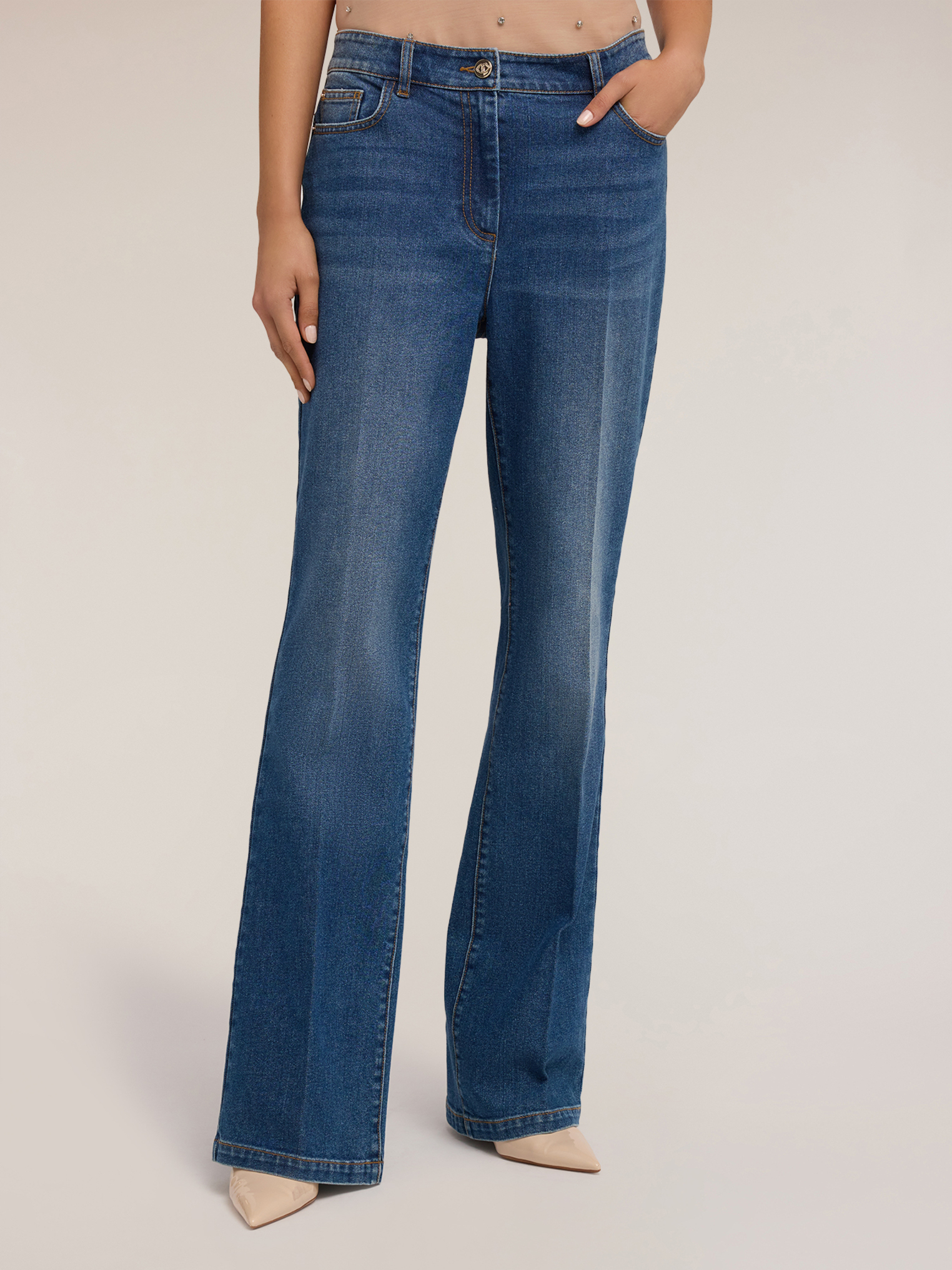 Jean bootleg Arizona, MOTIVI