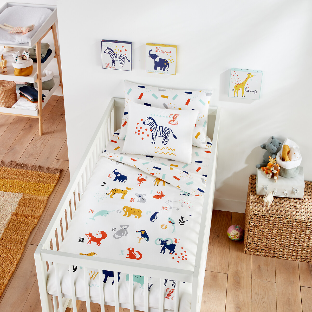Housse De Couette Bebe Coton Bio Animalia Blanc Multicolore La Redoute Interieurs La Redoute