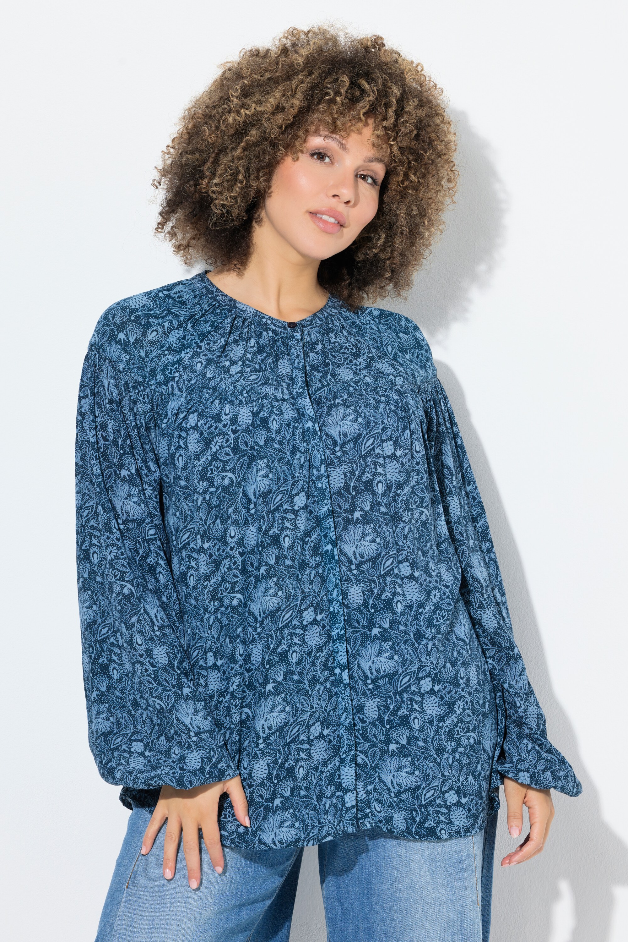 Blouse motif fleurs/hirondelles, ULLA POPKEN