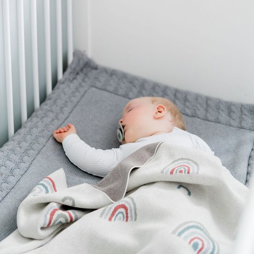 Couverture bébé tricotée gris Kindsgut