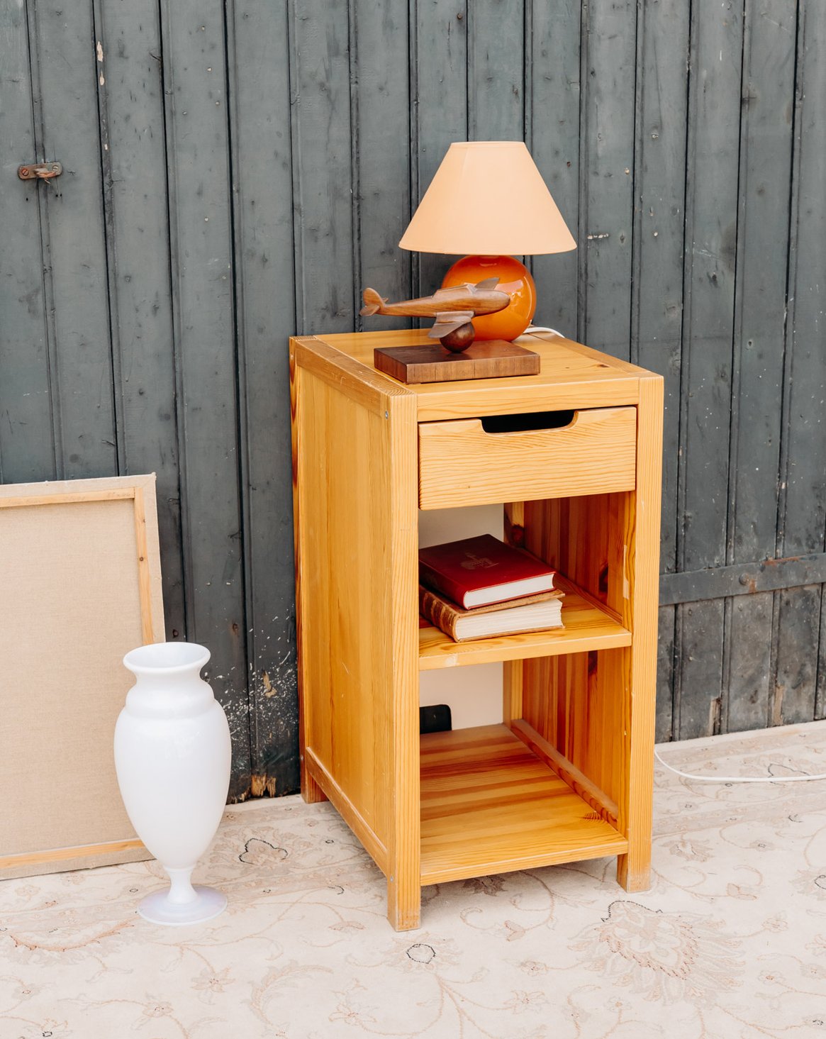 Table de chevet en bois clair Maïa N°1462 - Bon état, DEBONGOUT