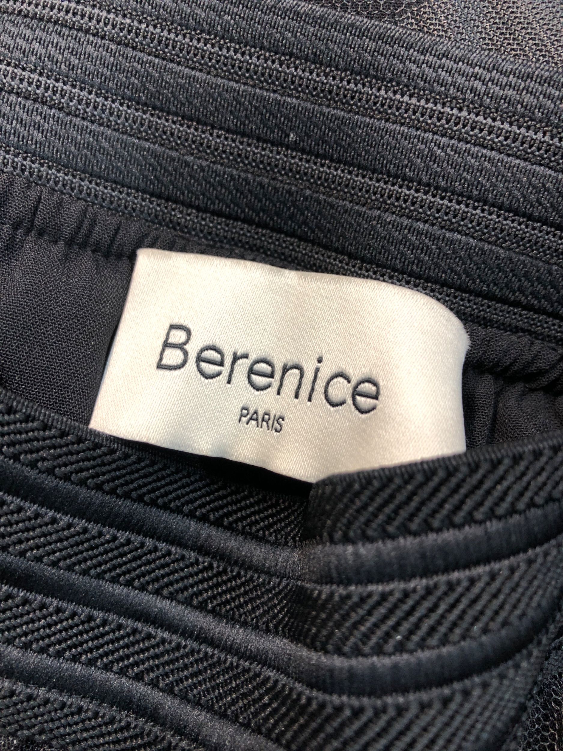 Jupe longue tres bon etat noir Berenice La Redoute