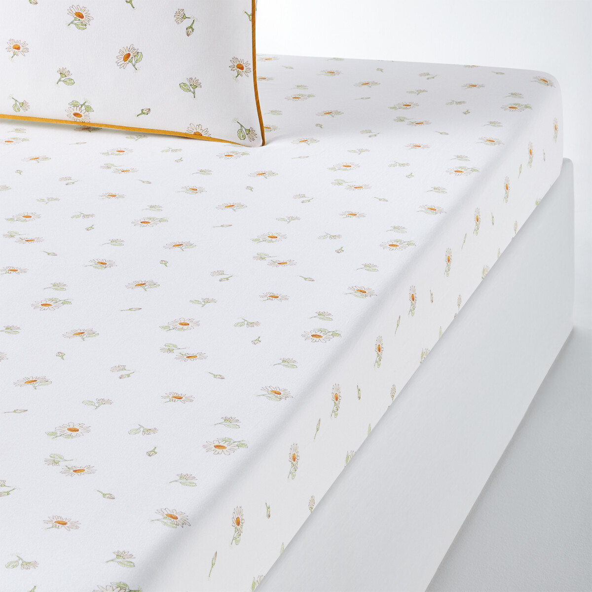 Paquita Floral 100% Washed Cotton Fitted Sheet