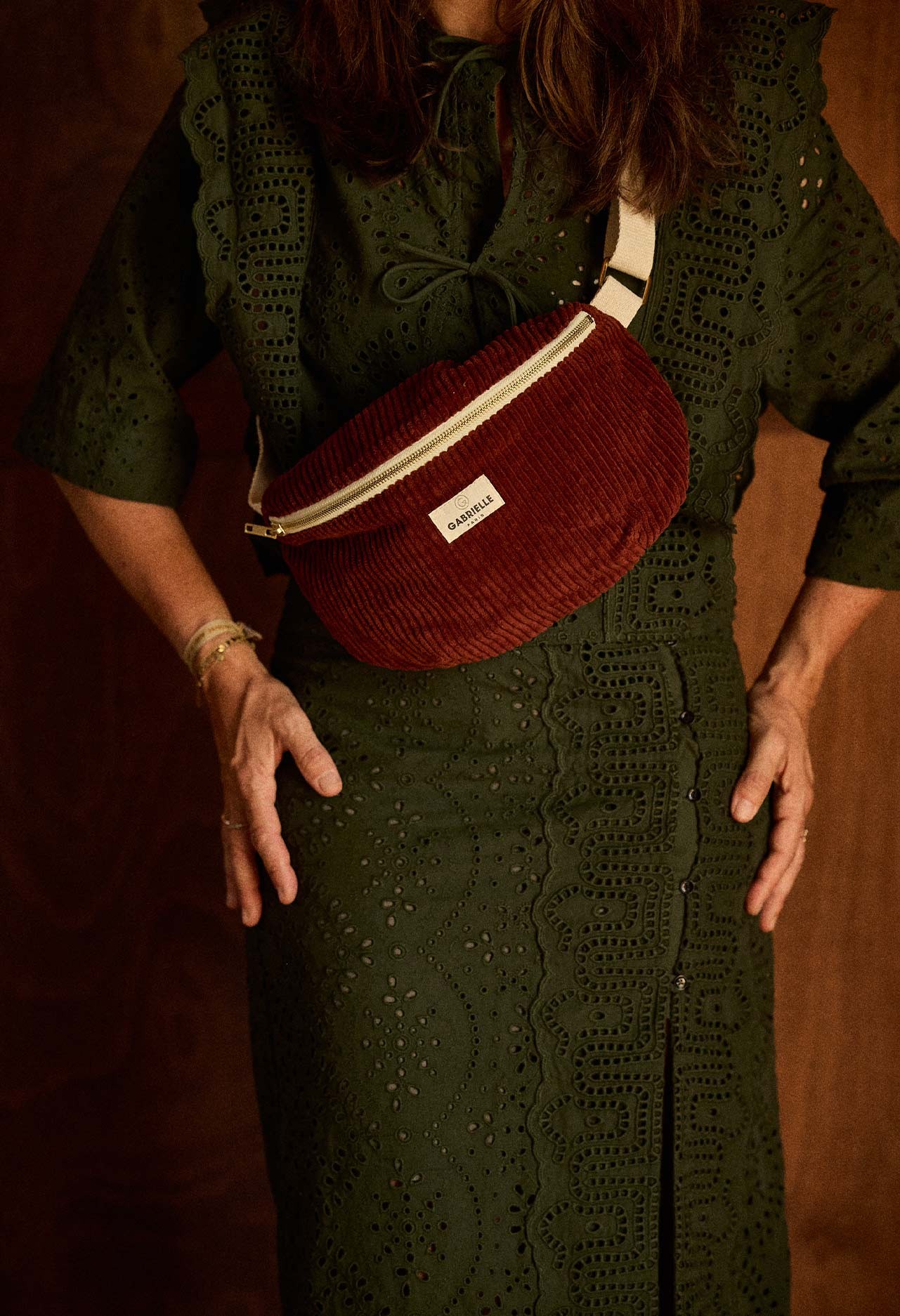 Sac banane en velours, VELOURS, GABRIELLE PARIS