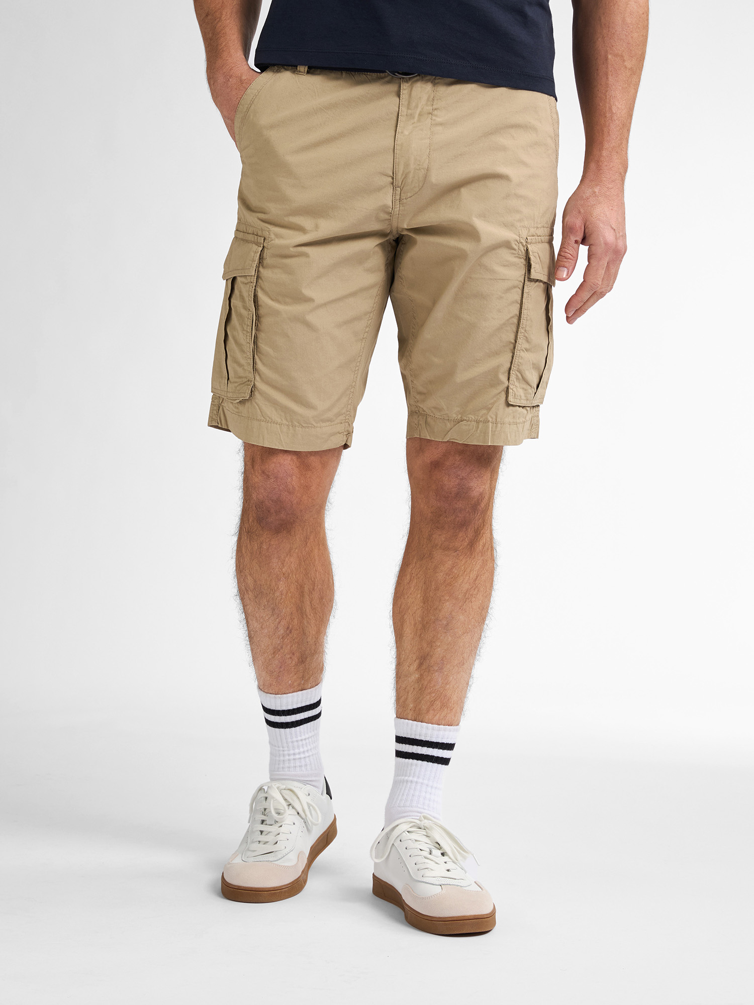 Short cargo avec ceinture, PETROL INDUSTRIES