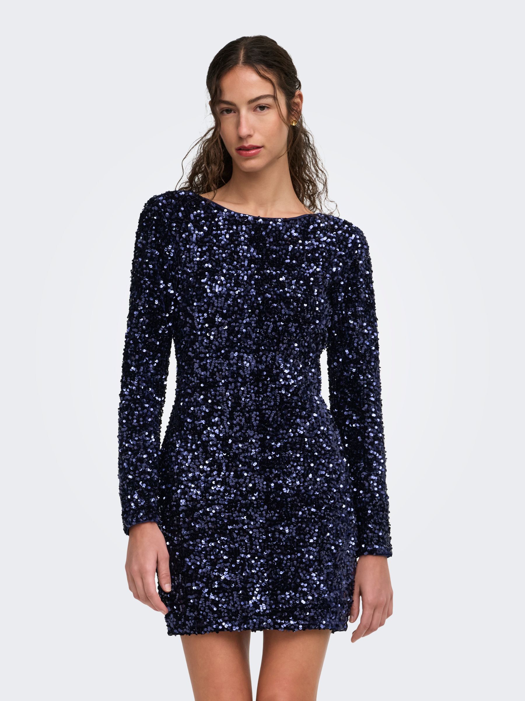 Robe, ONLY