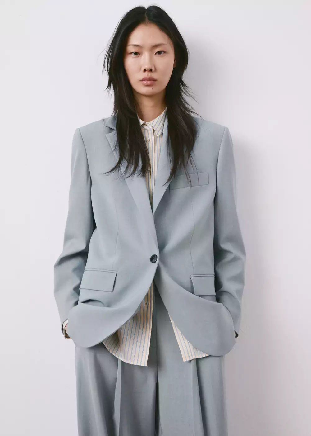 Blazer de costume droit avec poches à rabat, MANGO