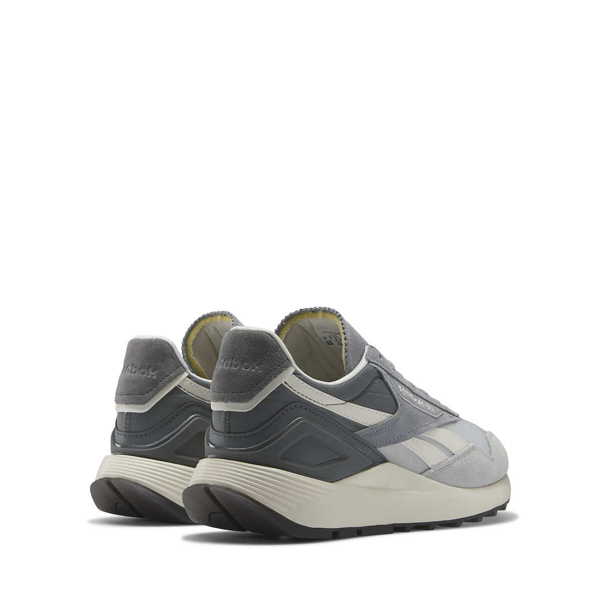 Taille reebok par rapport hotsell a adidas