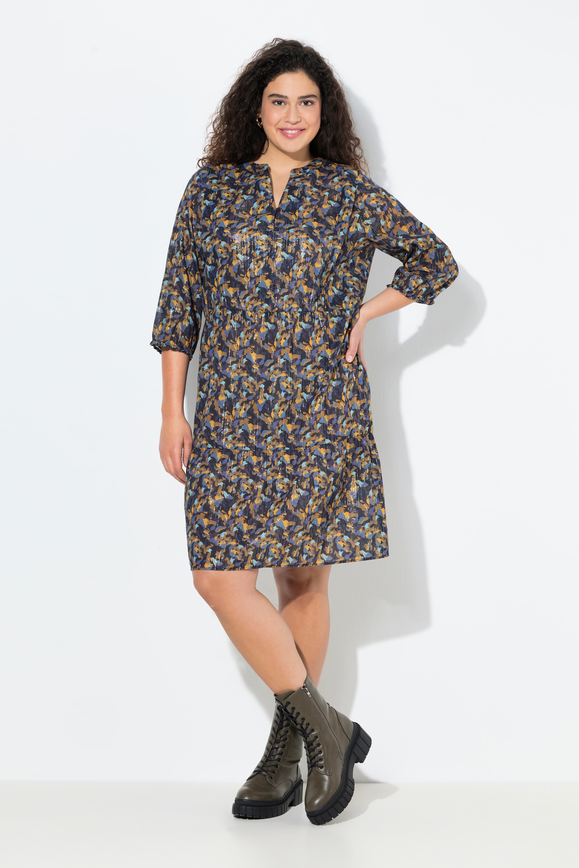 Robe évasée à col en V et manches 3/4, ULLA POPKEN