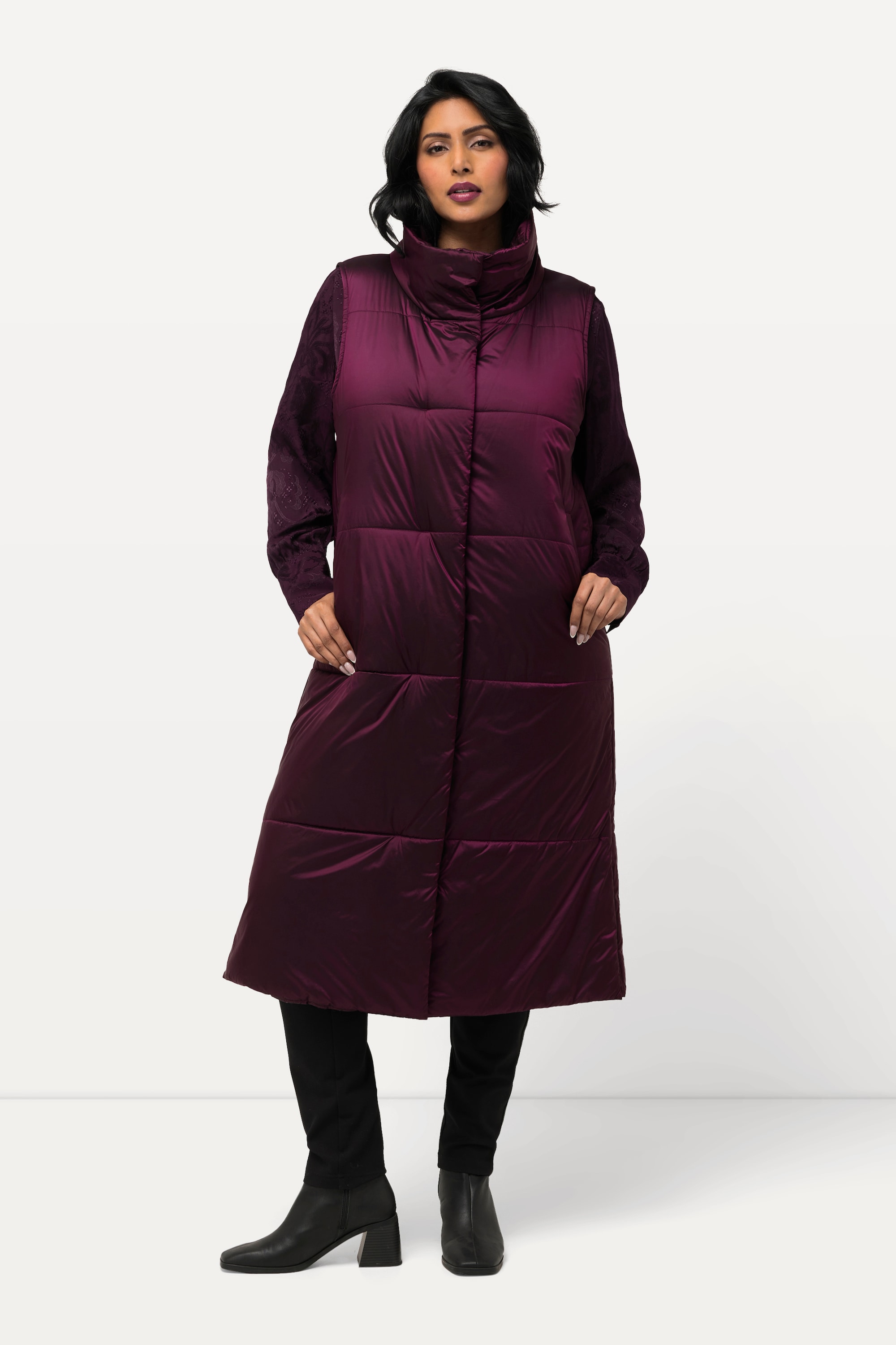 Longue veste matelassée sans manches., ULLA POPKEN