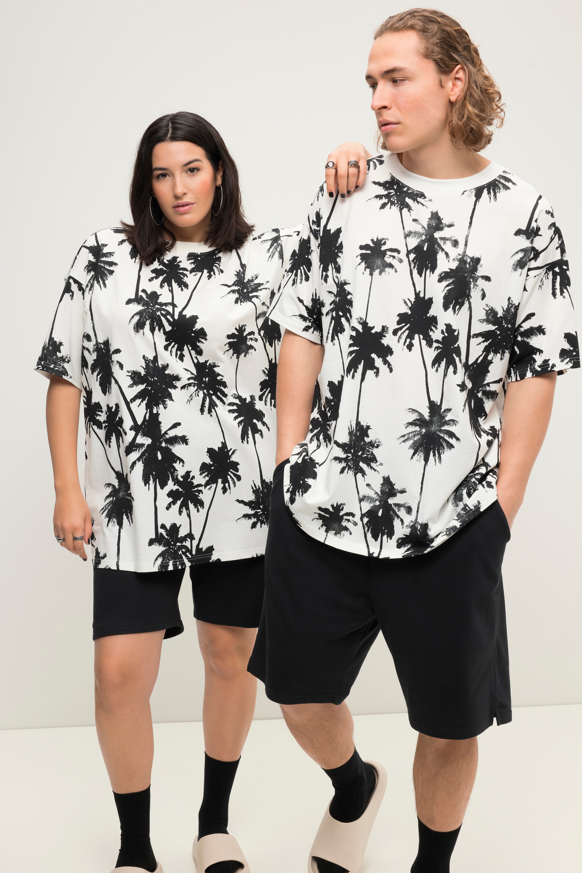T-shirt oversized unisexe, STUDIO UNTOLD