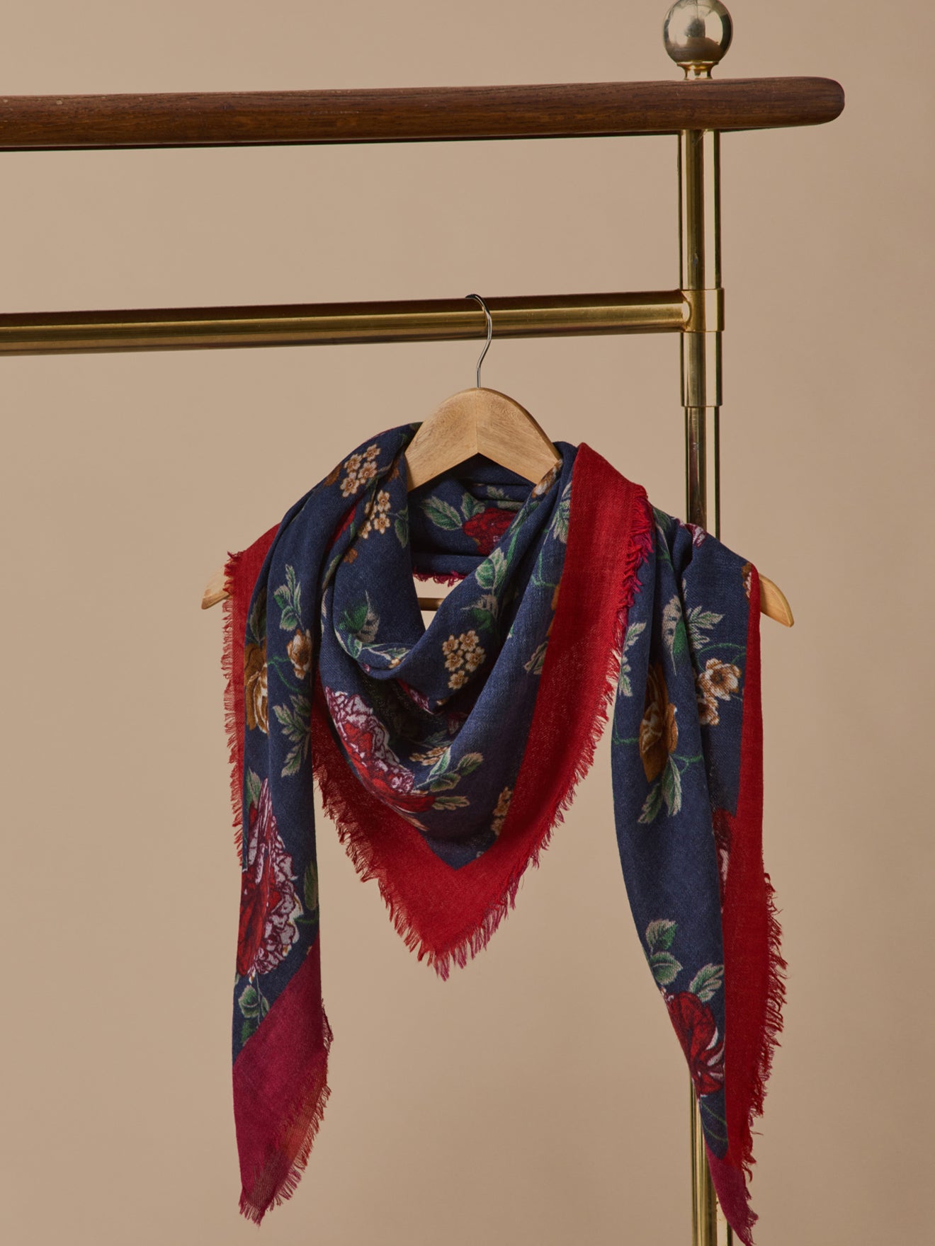 Foulard imprimé en laine, CYRILLUS