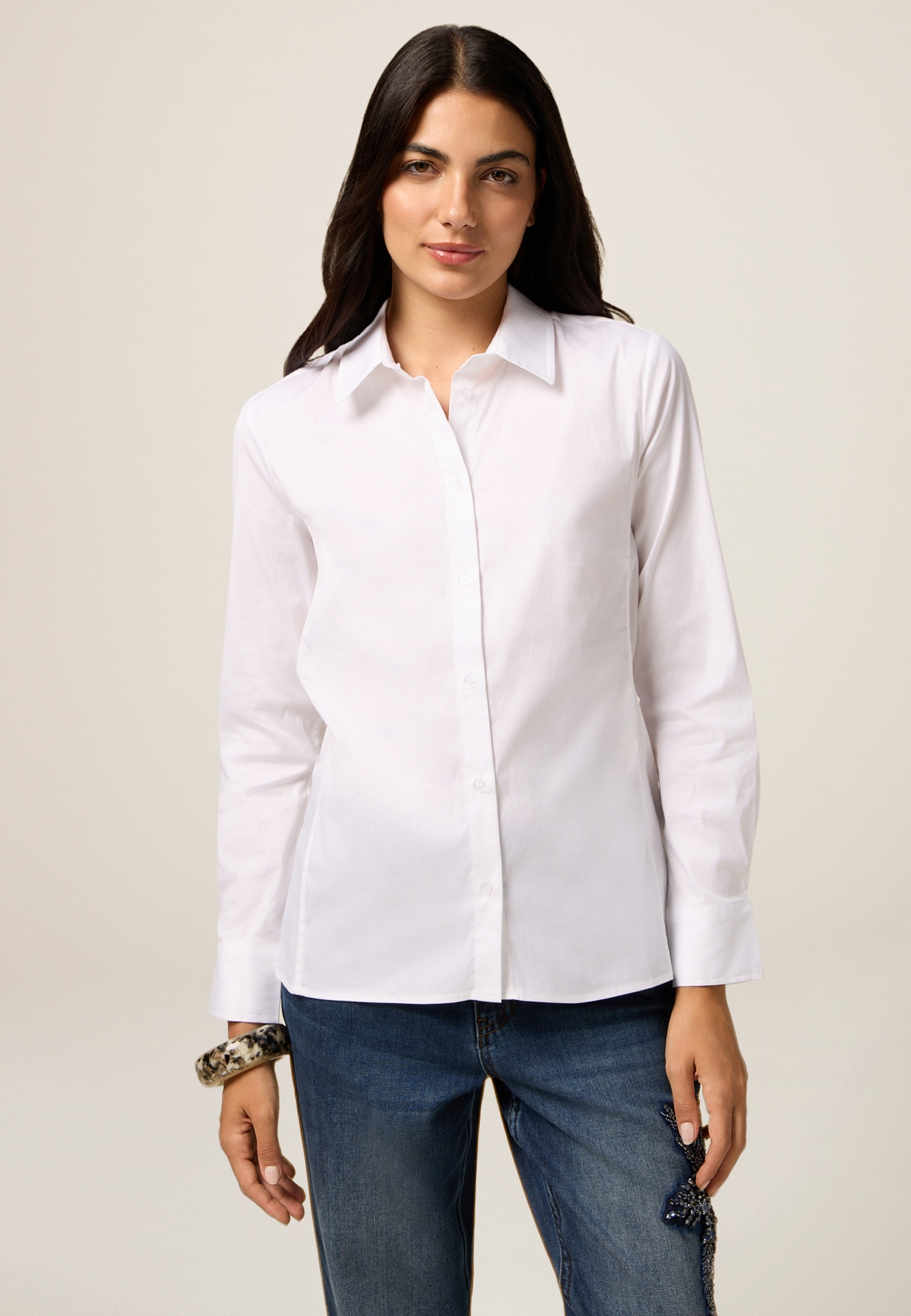 Chemise basique, OLTRE