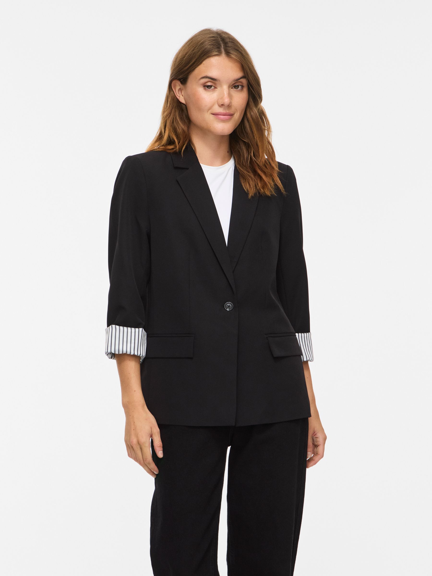 Blazer, VILA