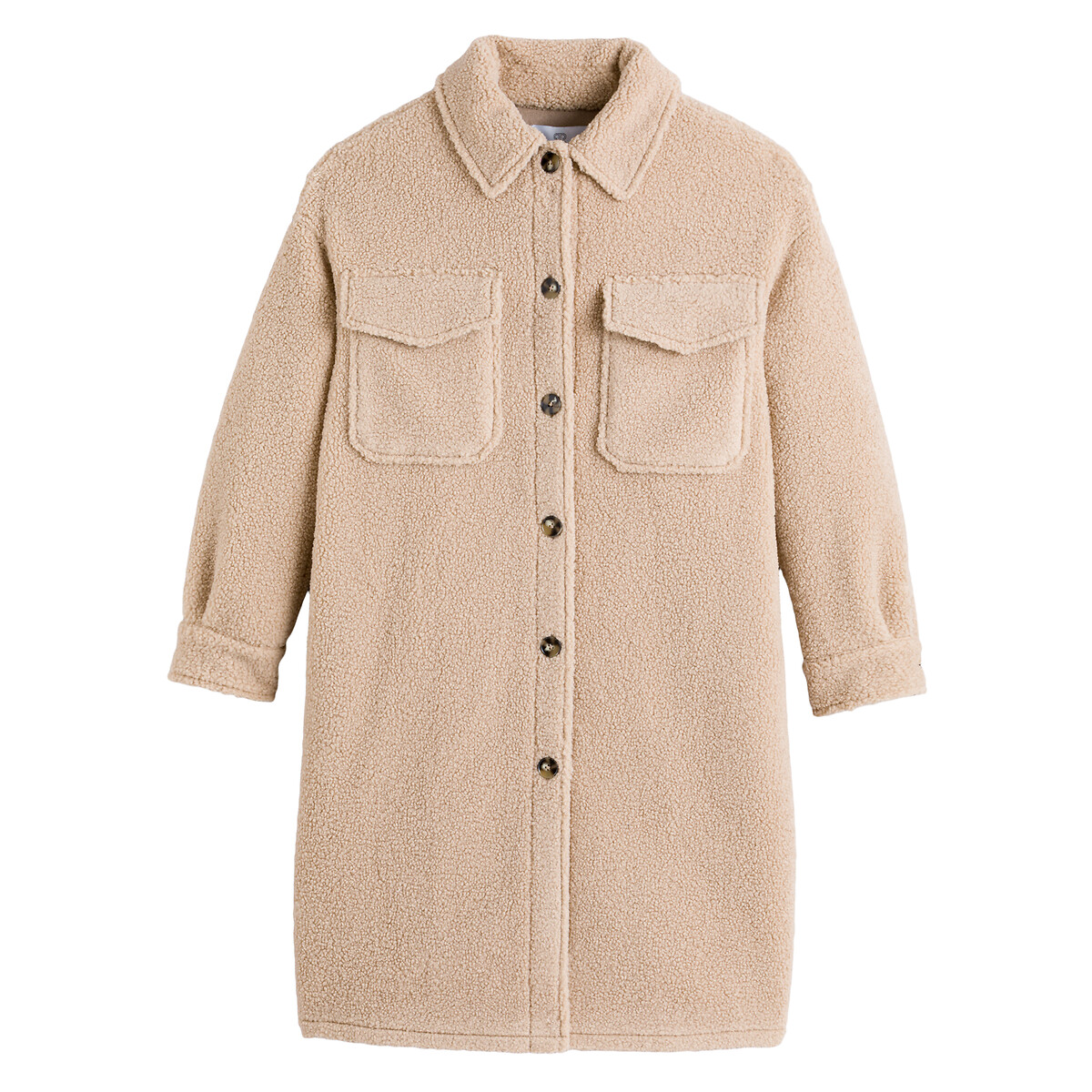 Casaco modelo camisa estilo carneira revirada