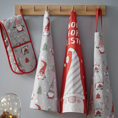 Christmas Gnomes Tea Towels Pair 50x70cm CATHERINE LANSFIELD