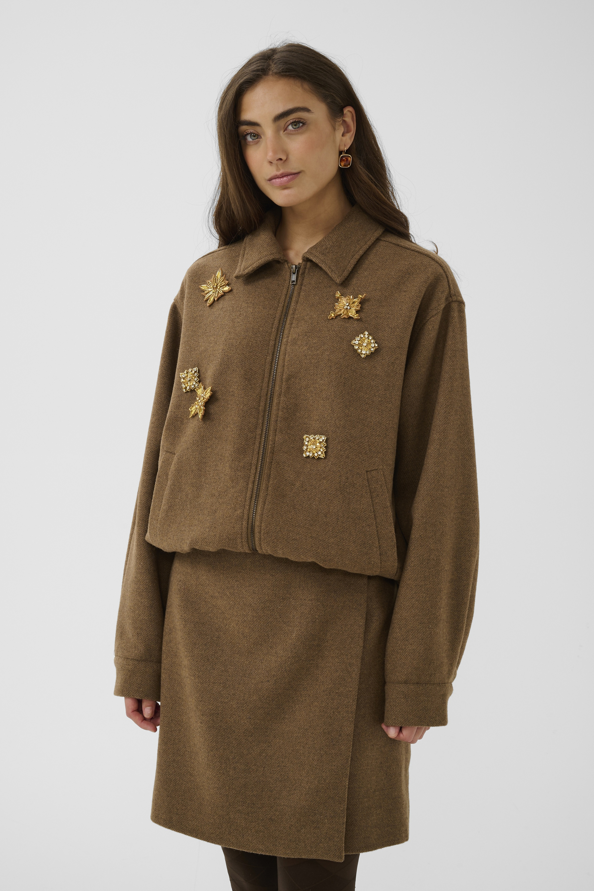 Veste, CULTURE
