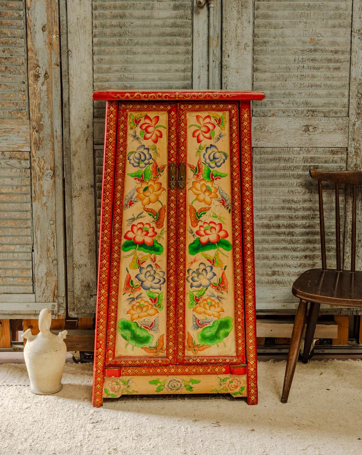 Petite armoire asiatique en bois Blandine N°492 - Bon état, DEBONGOUT