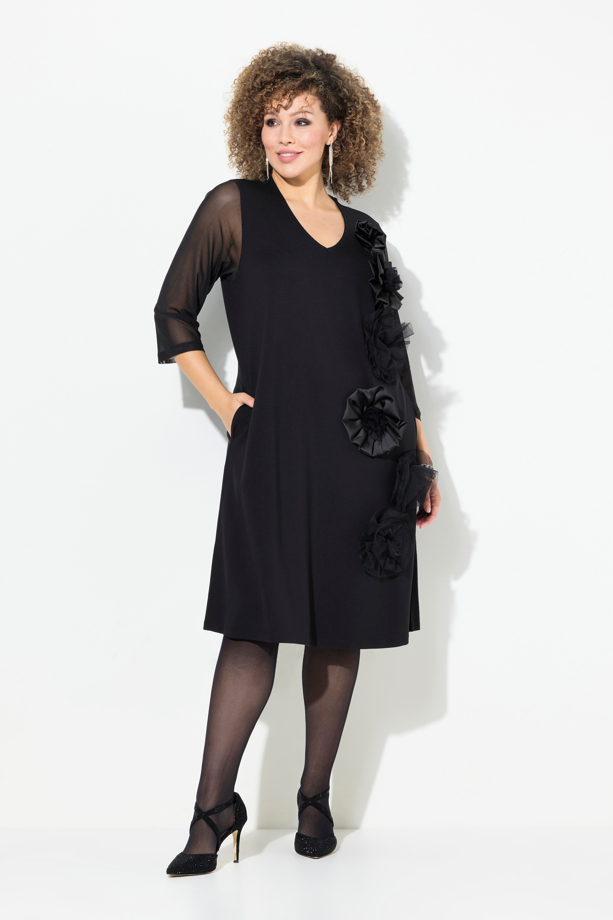 Robe en jersey, fleurs 3D, ULLA POPKEN
