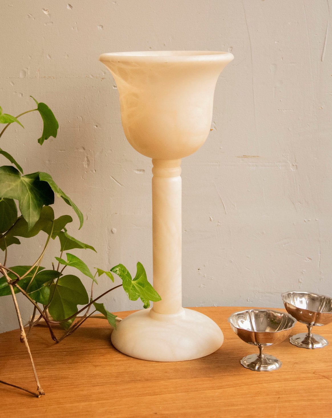 Lampe en albâtre unique Julia N°976 - Bon état, DEBONGOUT