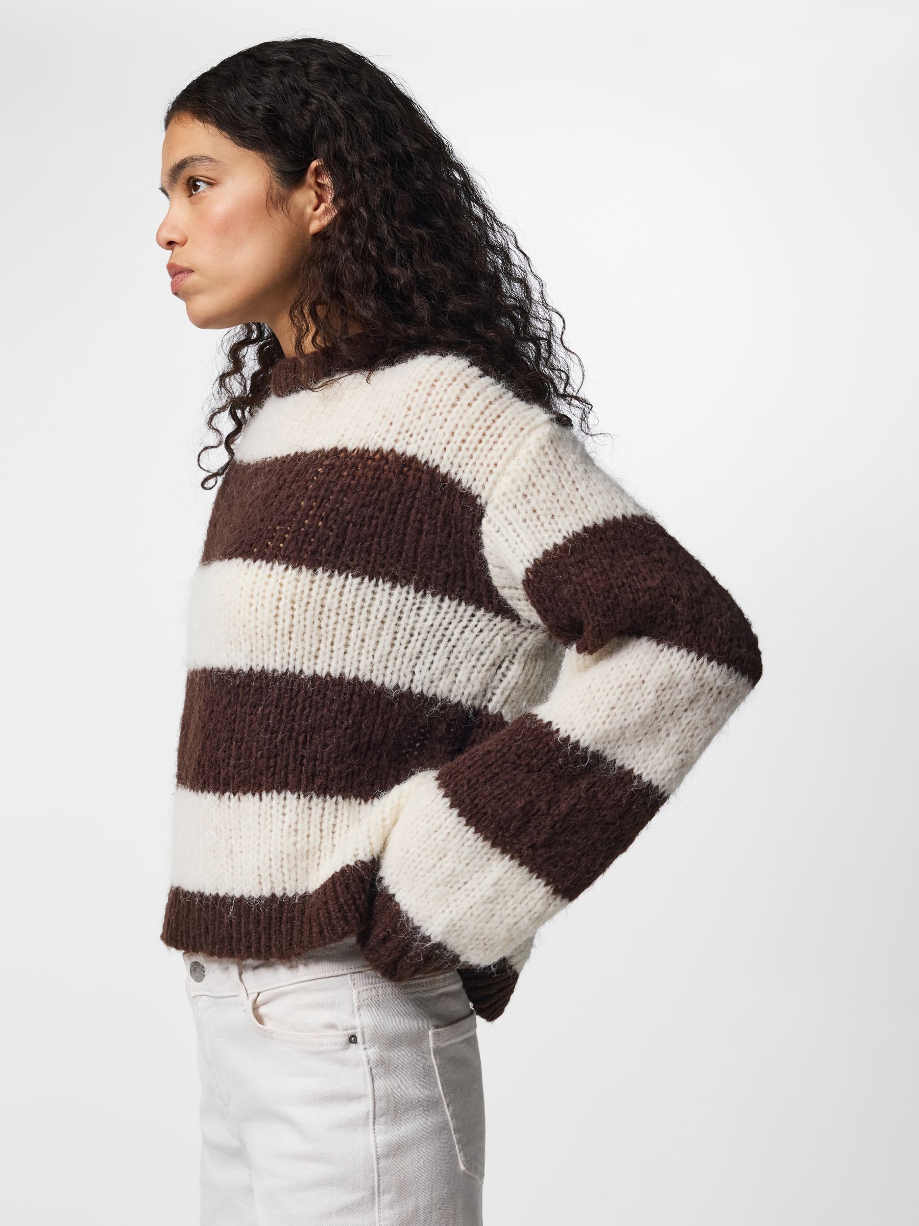 Pull En Maille, PIECES
