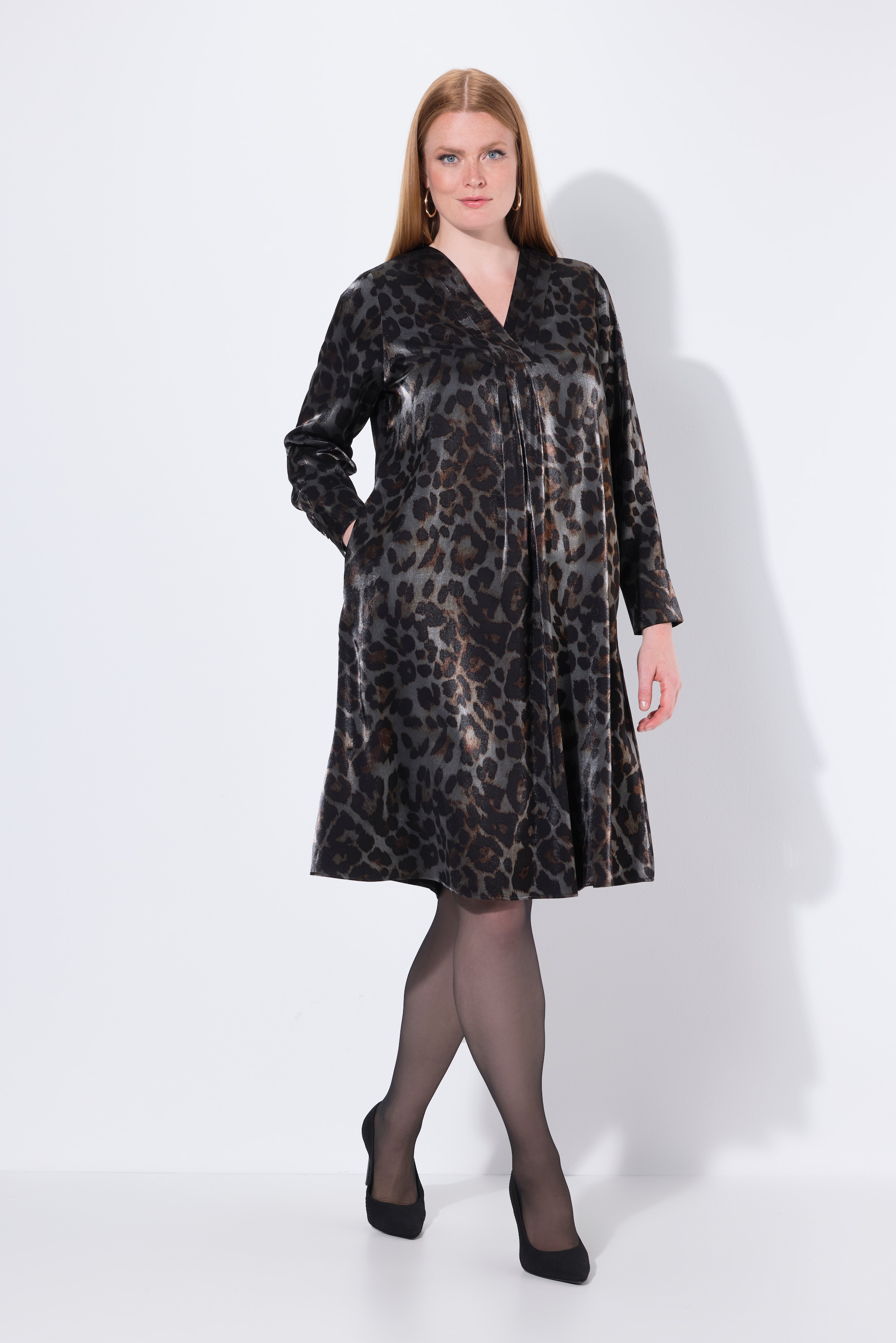 Robe midi coupe trapèze à décolleté en V, ULLA POPKEN