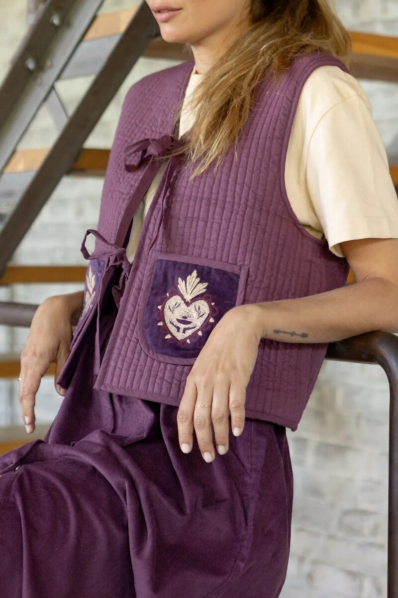 Vaminy Sleeveless Cardigan with Tie Details, APACHES COLLECTIONS