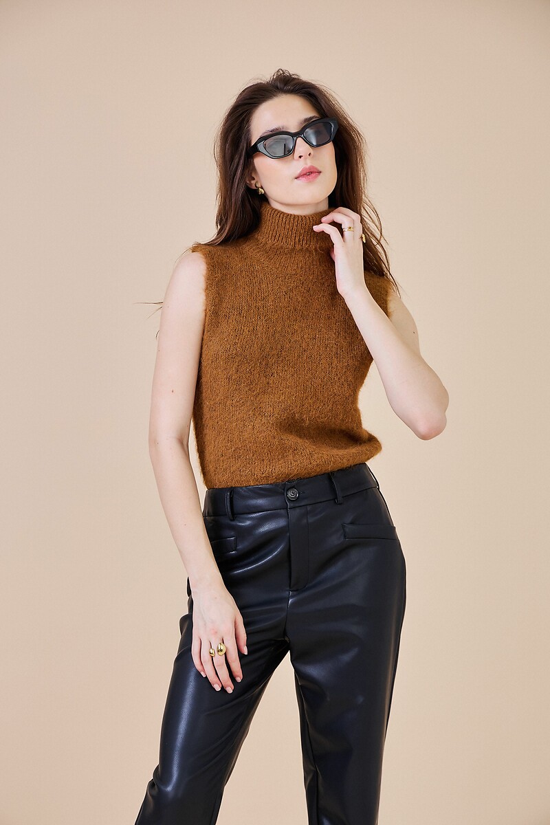 Sleeveless Turtleneck Jumper, SEE U SOON