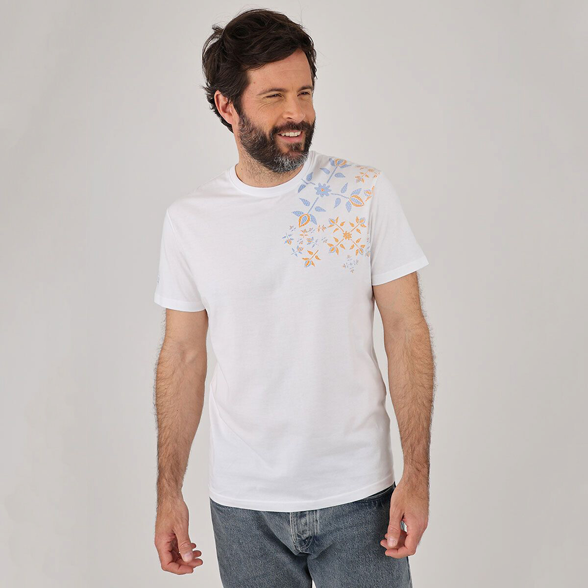 Graphic Print Cotton T-Shirt with Short Sleeves
