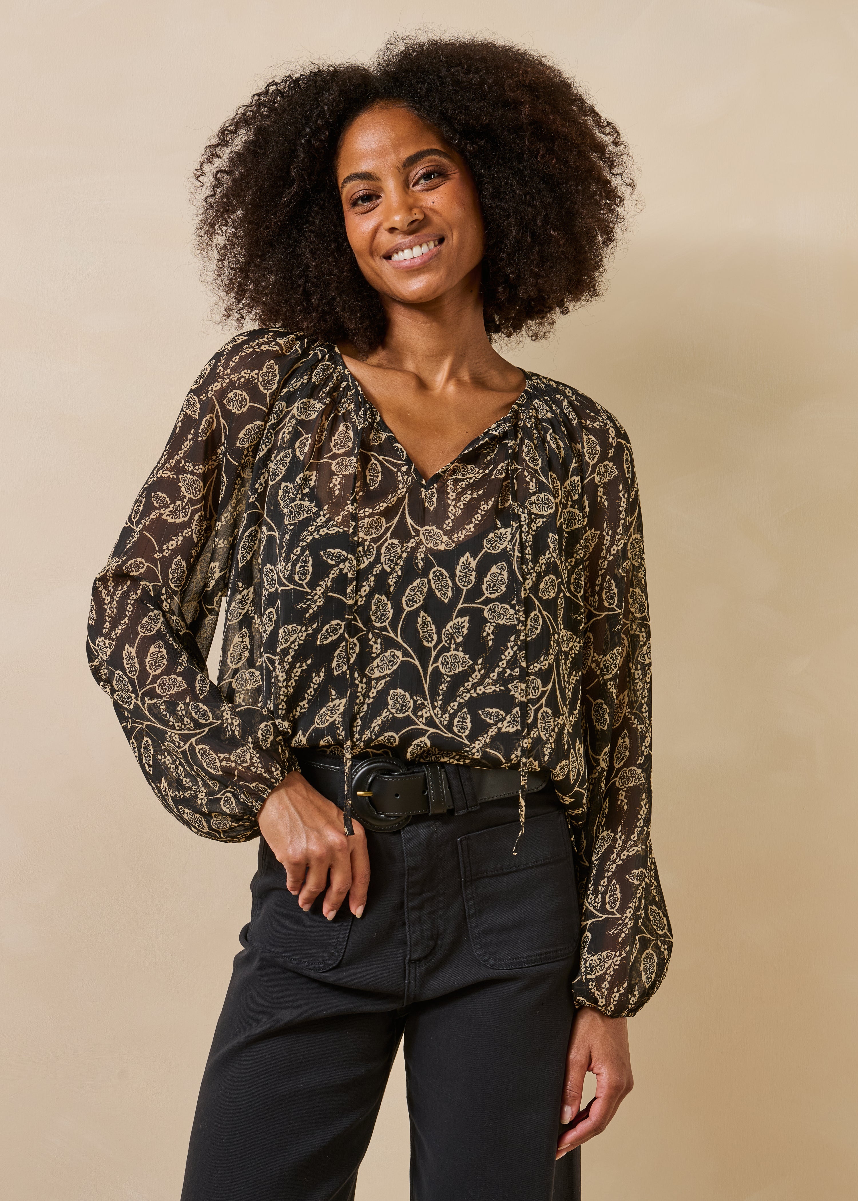 Top manches longues encolure tunisienne, LA FEE MARABOUTEE