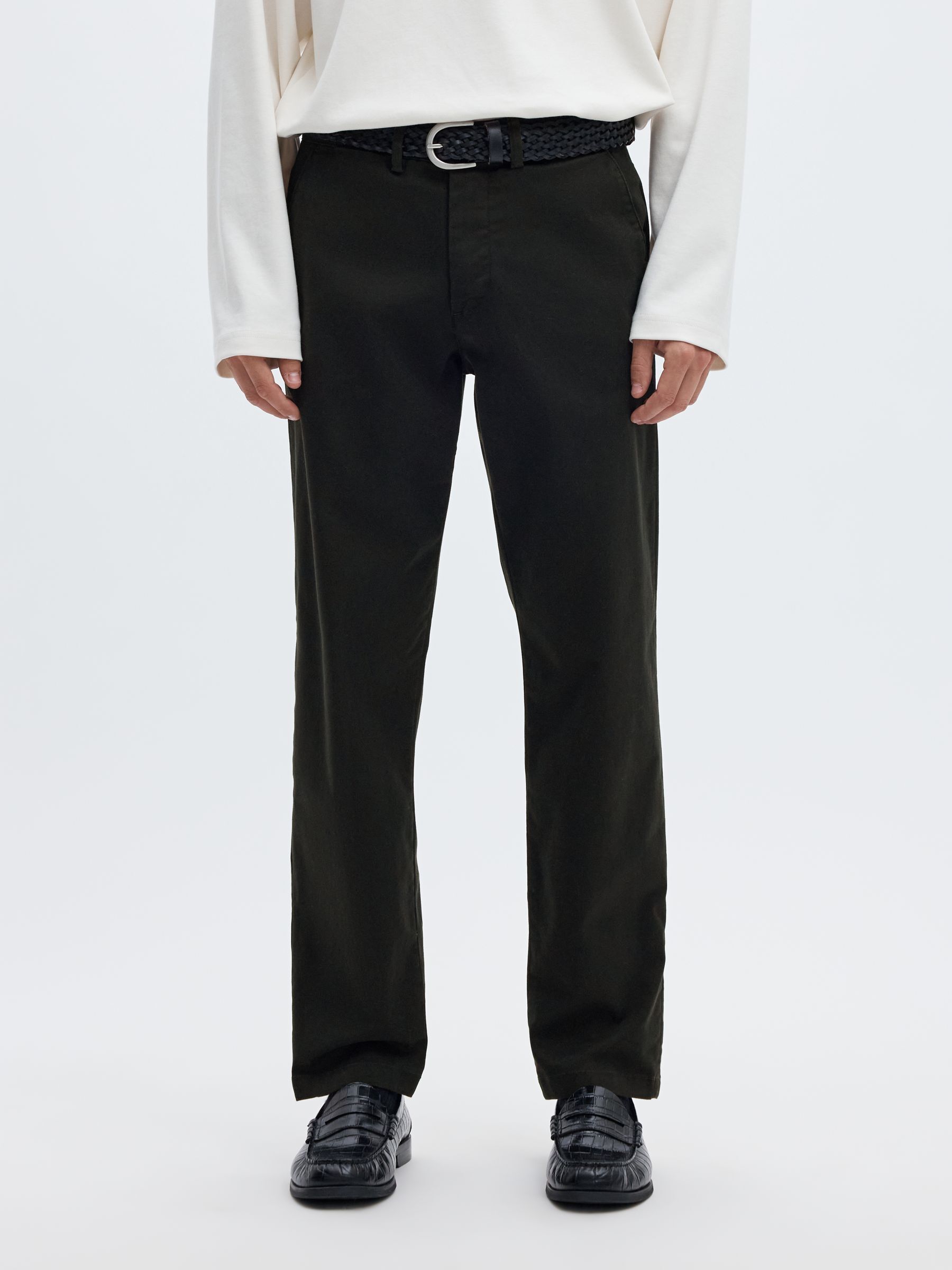 Chinos, SELECTED