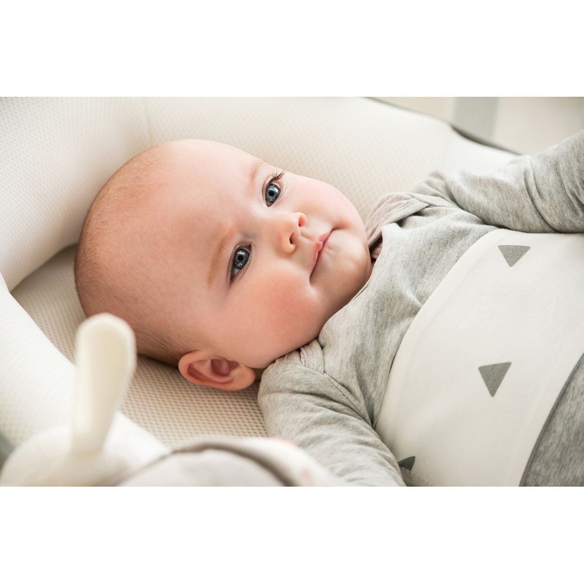 Reducteur De Lit Cocoon Doomoo A Gris Babymoov La Redoute Reducteur De Lit Cocoon Doomoo A Gris Babymoov La Redoute