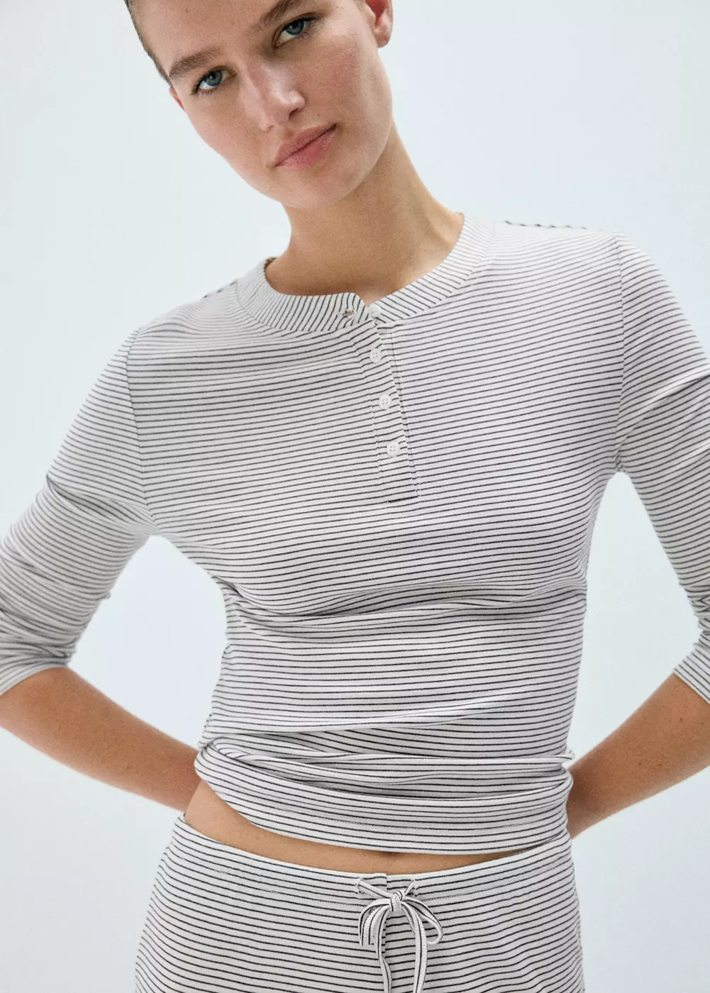 T-shirt de pyjama à rayures avec boutons, MANGO