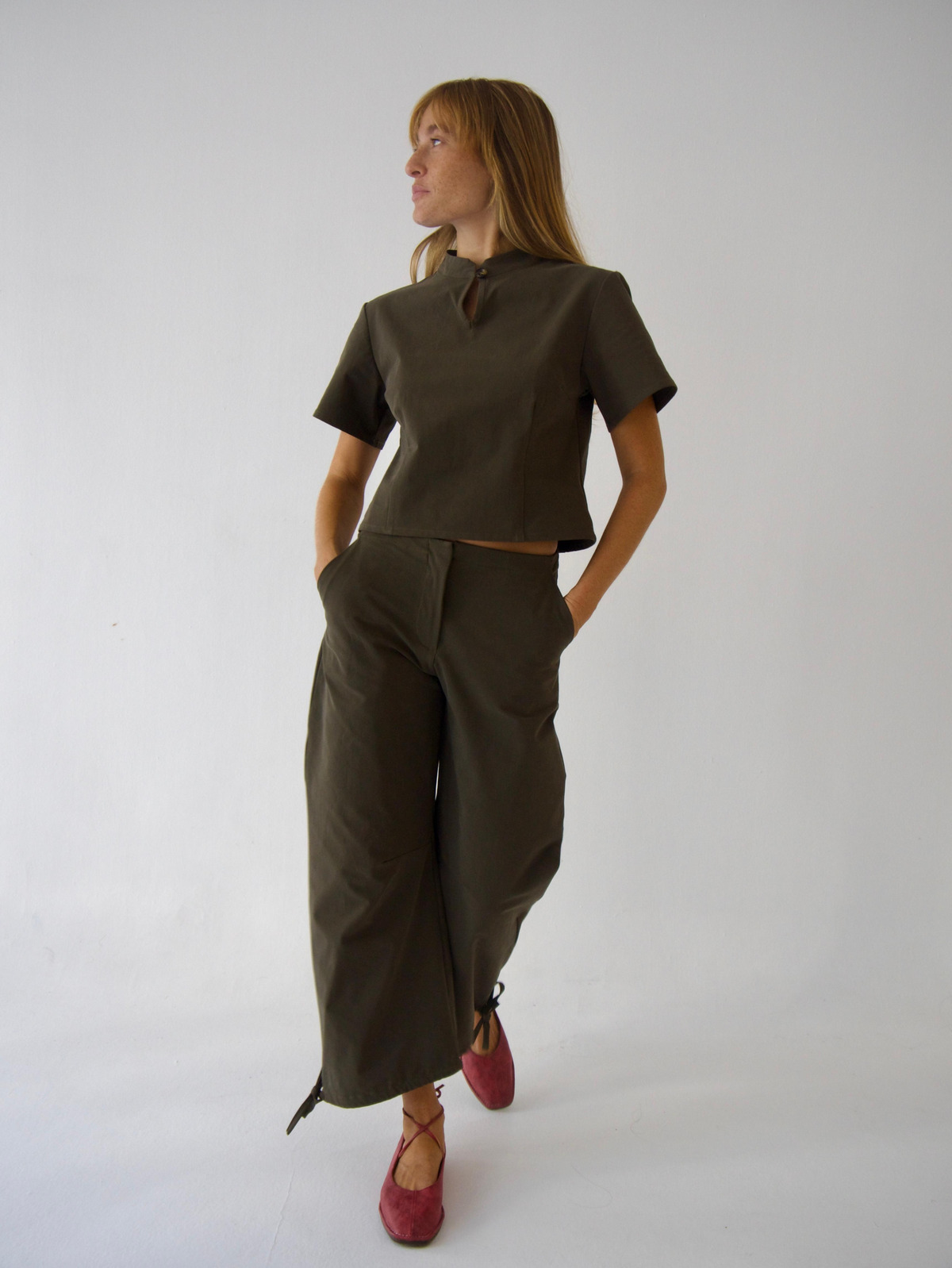 Pantalon large cropped CARLOTA, MINDTRAVELER