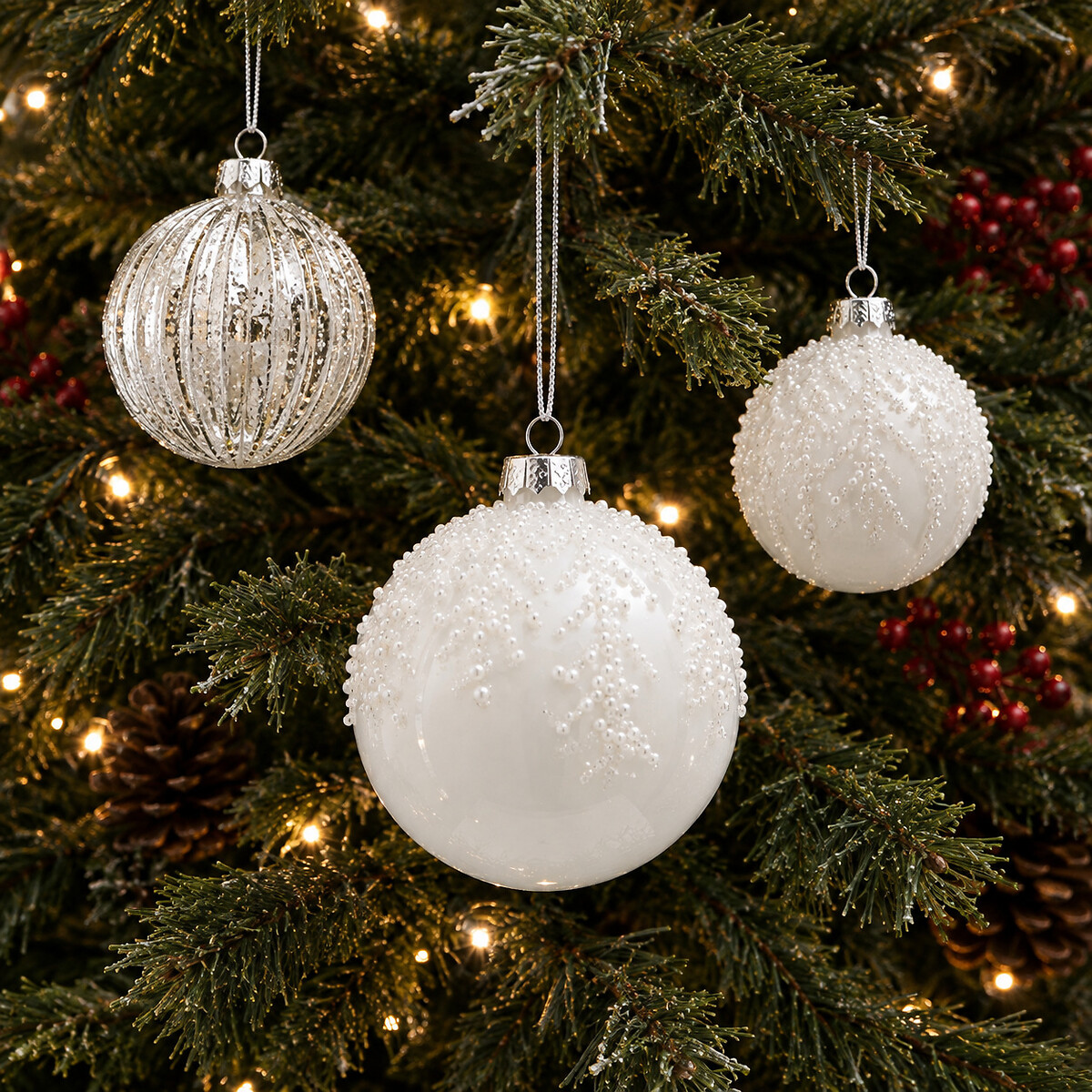 Set of 3 White Frosted Baubles, SO'HOME