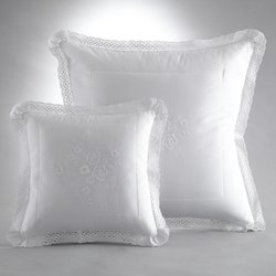 Oyena Single Cushion Cover La Redoute Interieurs