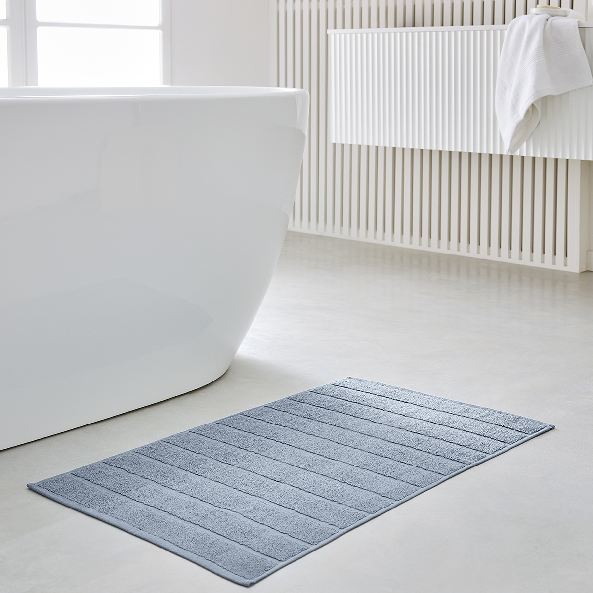 Tapis de bain uni ESSENTIAL, TODAY