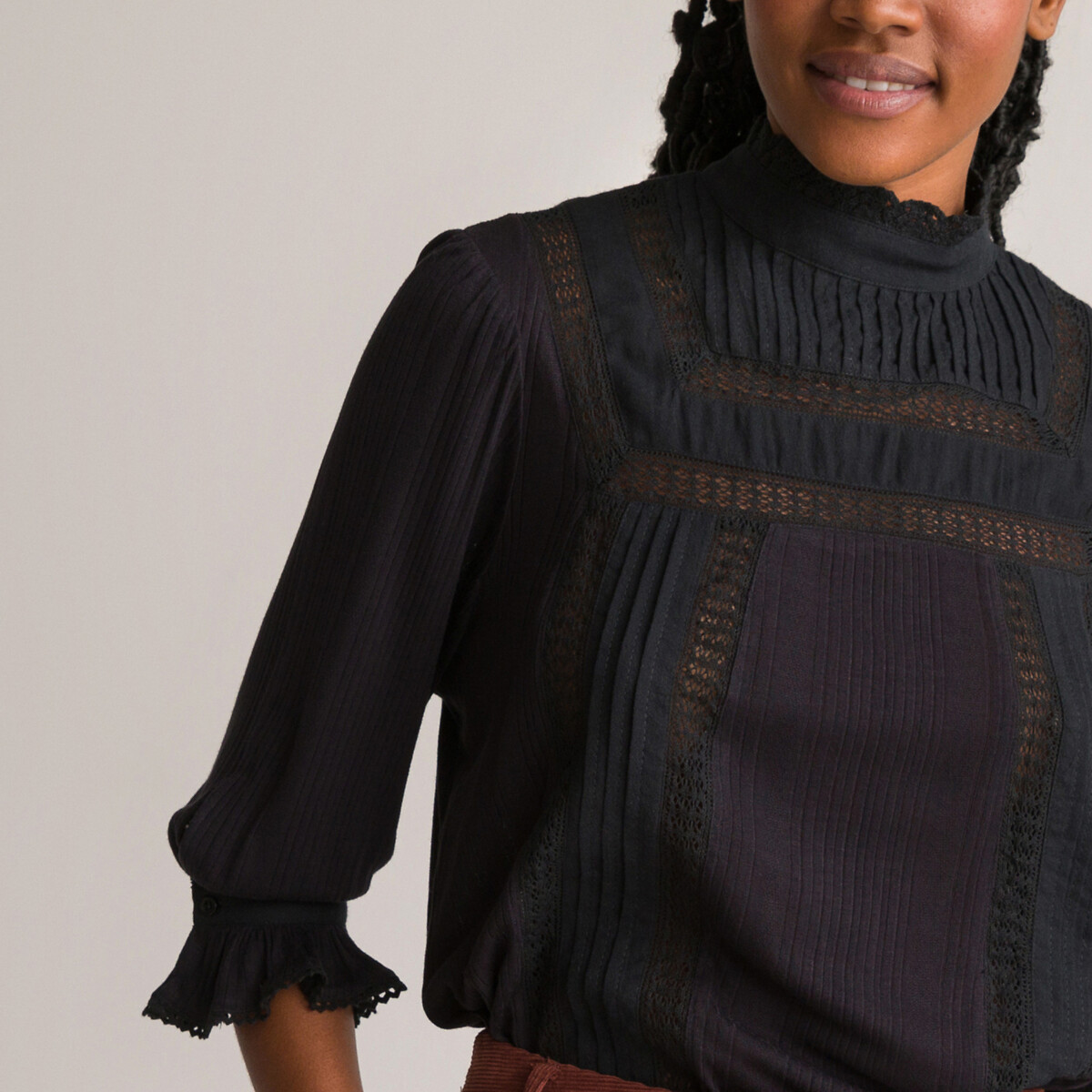Maglia collo alto maniche corte outlet