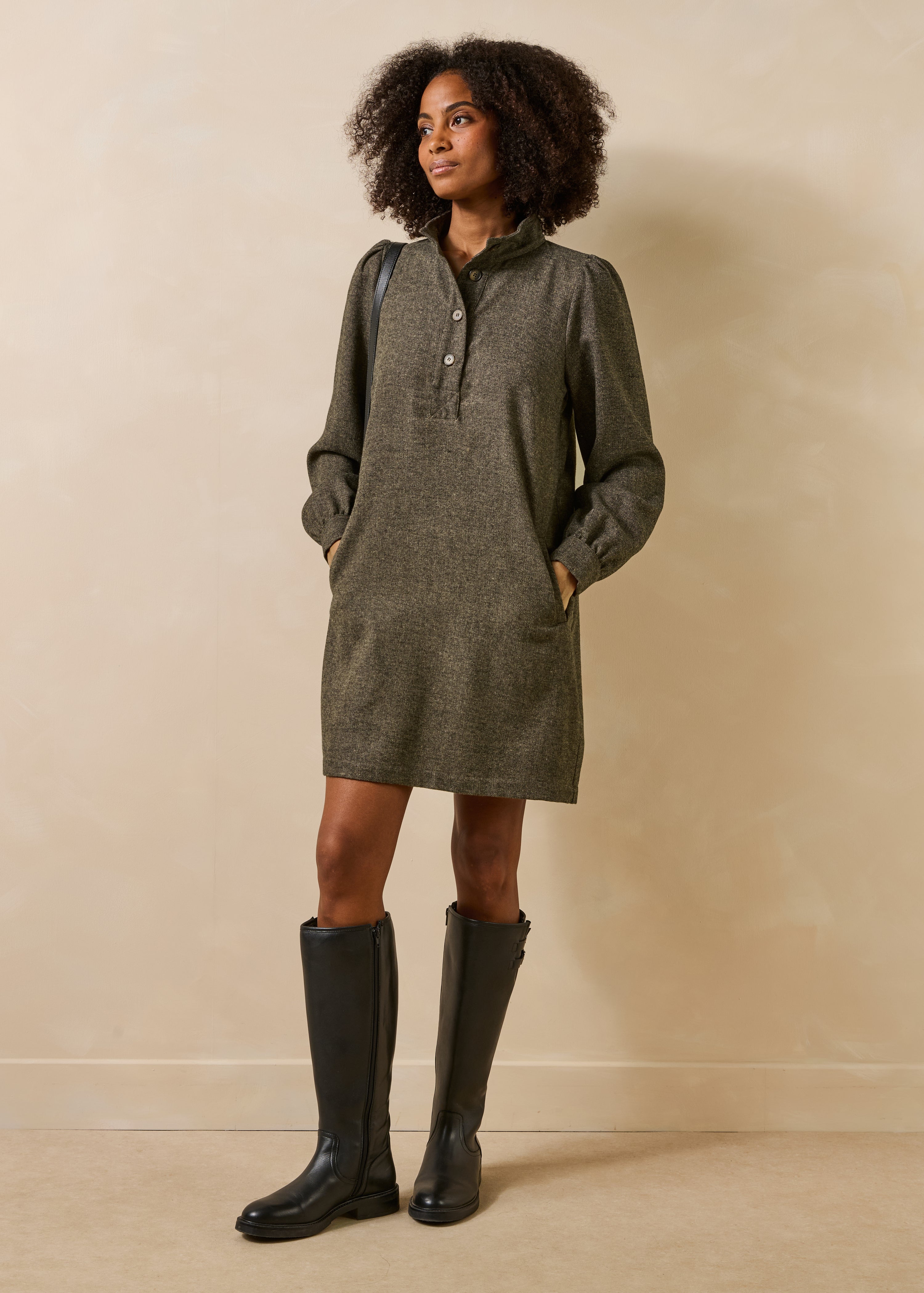 Robe manches longues col montant en tweed, LA FEE MARABOUTEE