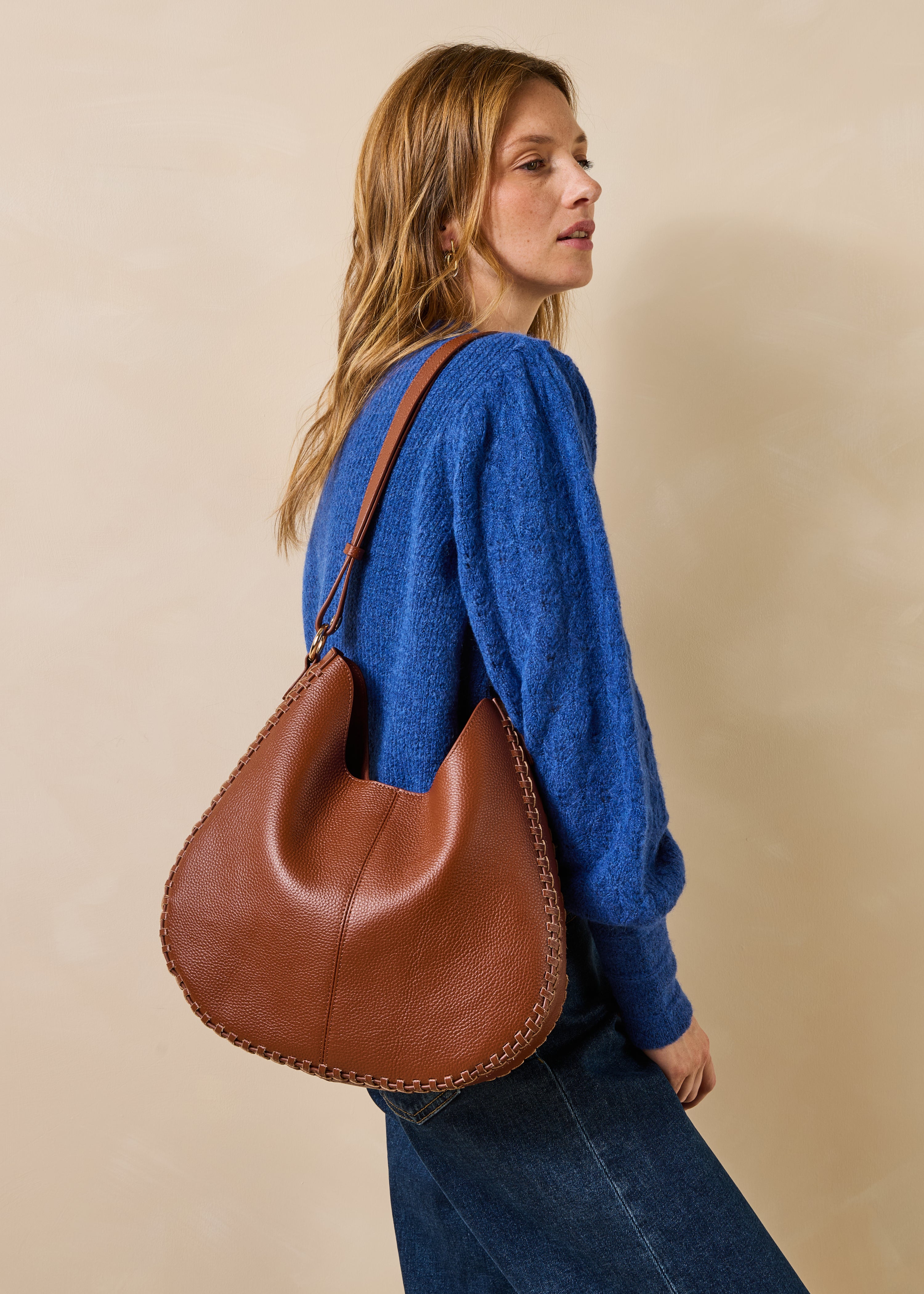 Sac hobo en cuir grainé, LA FEE MARABOUTEE