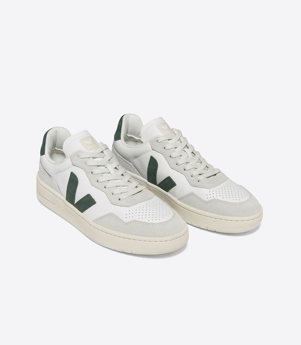 V-90 Trainers, VEJA